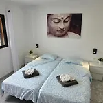 San Marino With Heated Pool, Only 450 Meters To The Beach, Aircondition, Wifi Appartement *