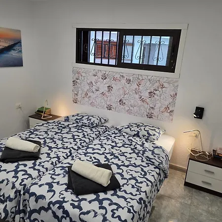 Appartement San Marino With Heated Pool, Only 450 Meters To The Beach, Aircondition, Wifi *