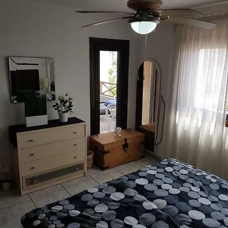 San Marino With Heated Pool, Only 450 Meters To The Beach, Wifi Apartment